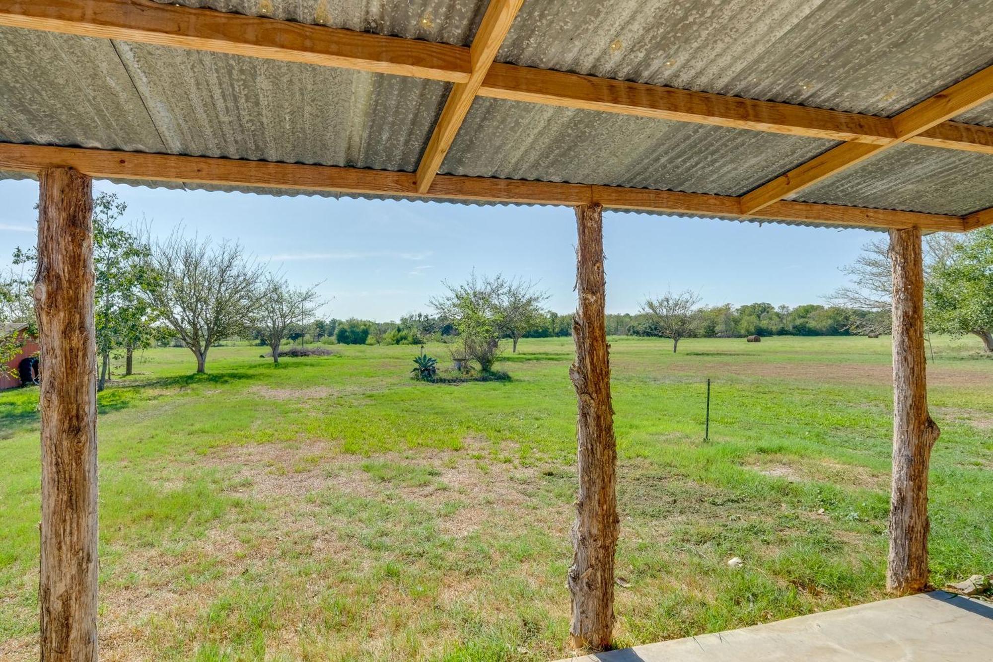 Delightful Carmine Studio On Farm Near Round Top! מראה חיצוני תמונה